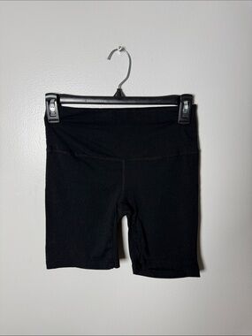 One Step Ahead Black High-Waist Bike Shorts Size Mediun